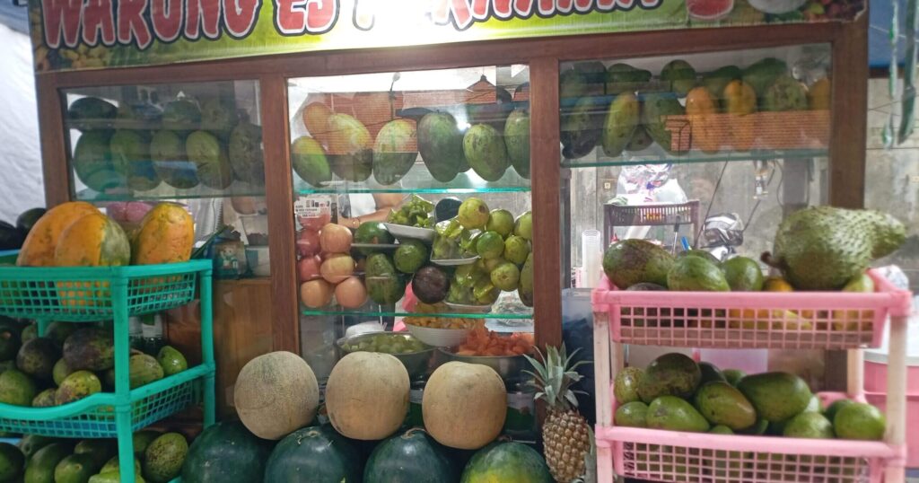 バリ島 サヌール シンドゥナイトマーケット　フルーツジュースの屋台