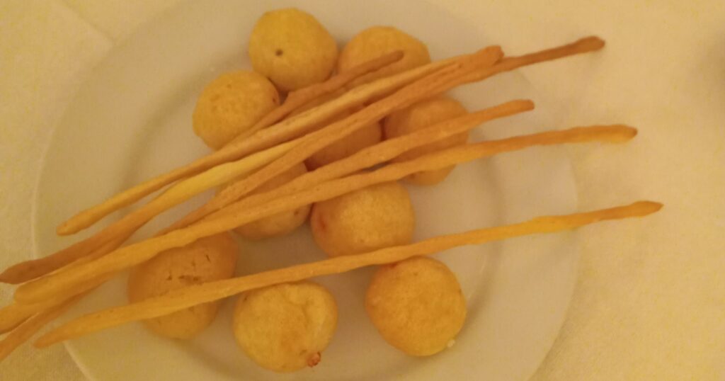 バリ島サヌール Massimo レストランのお通し