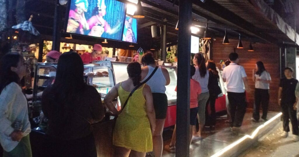 バリ島サヌール Massimo イタリアンレストランのジェラート売り場