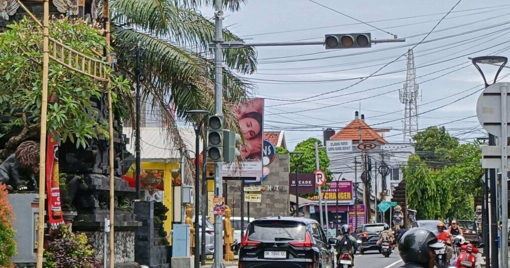 サヌール Danau Tamblingan 通りの写真